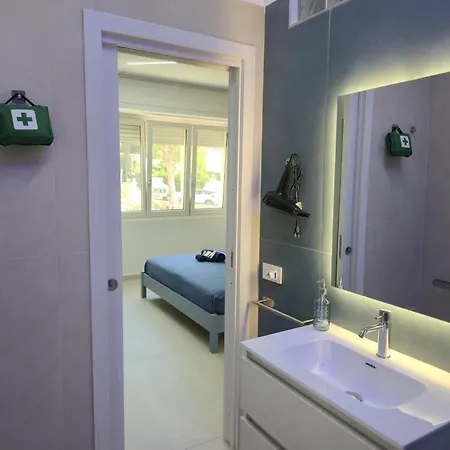 Διαμέρισμα Casa Ginevra Lusso Fronte Mare Con Posto Auto Γκαέτα